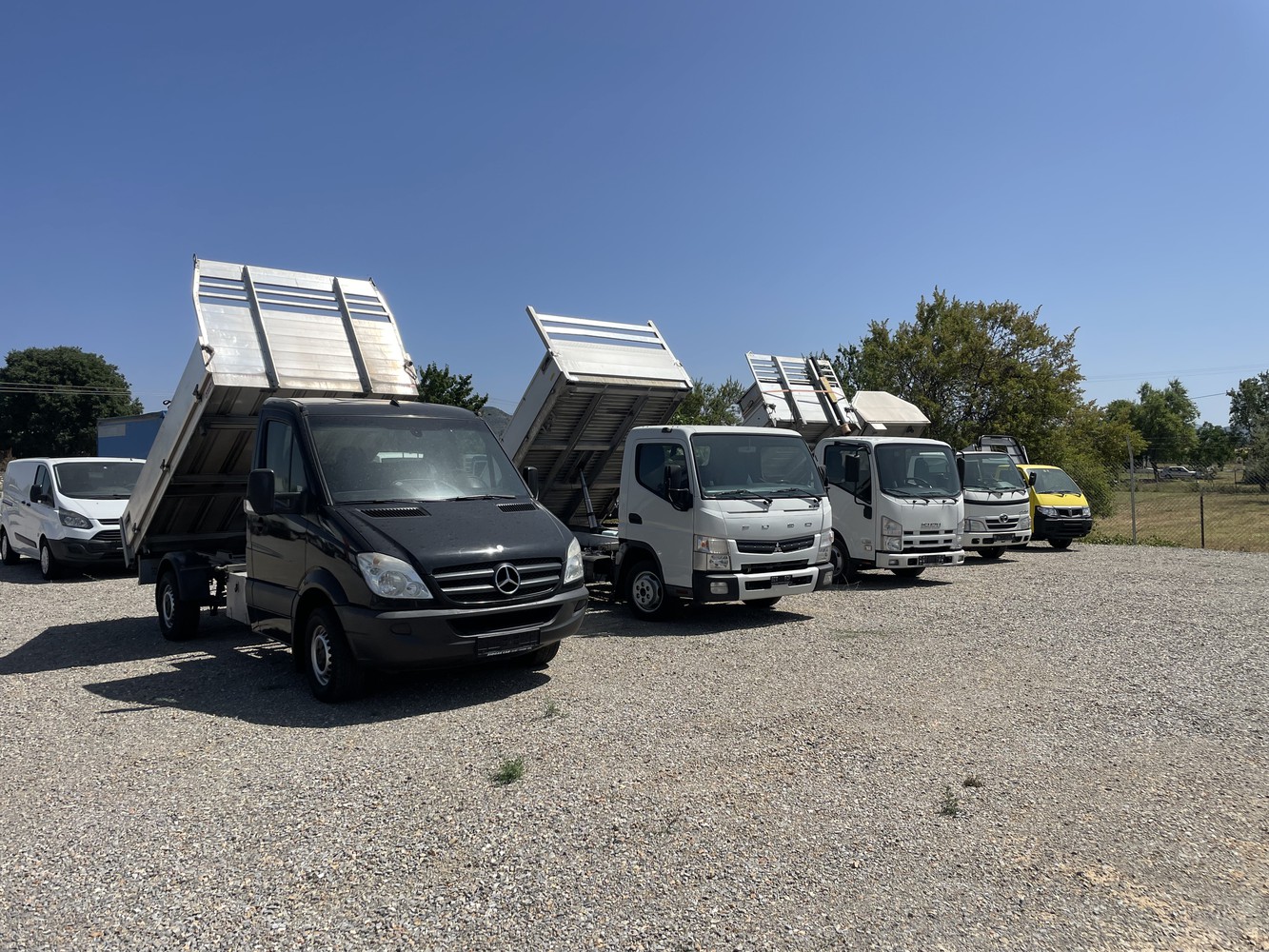 Mitsubishi fuso 4x4 canter -thumb-10