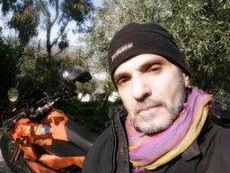 Γιάννης