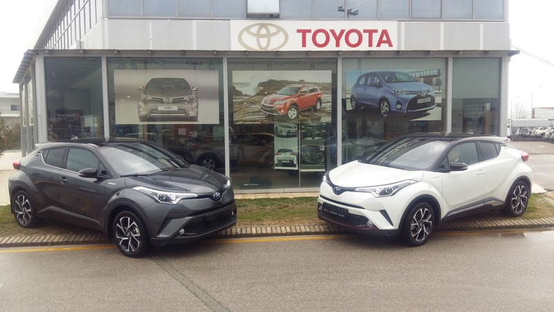 Toyota Yaris 2018 1.5 D TEAM-thumb-22
